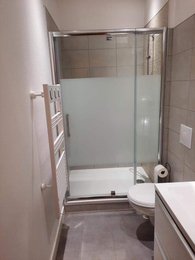 Apartment Grand T1 Au Calme - Centre